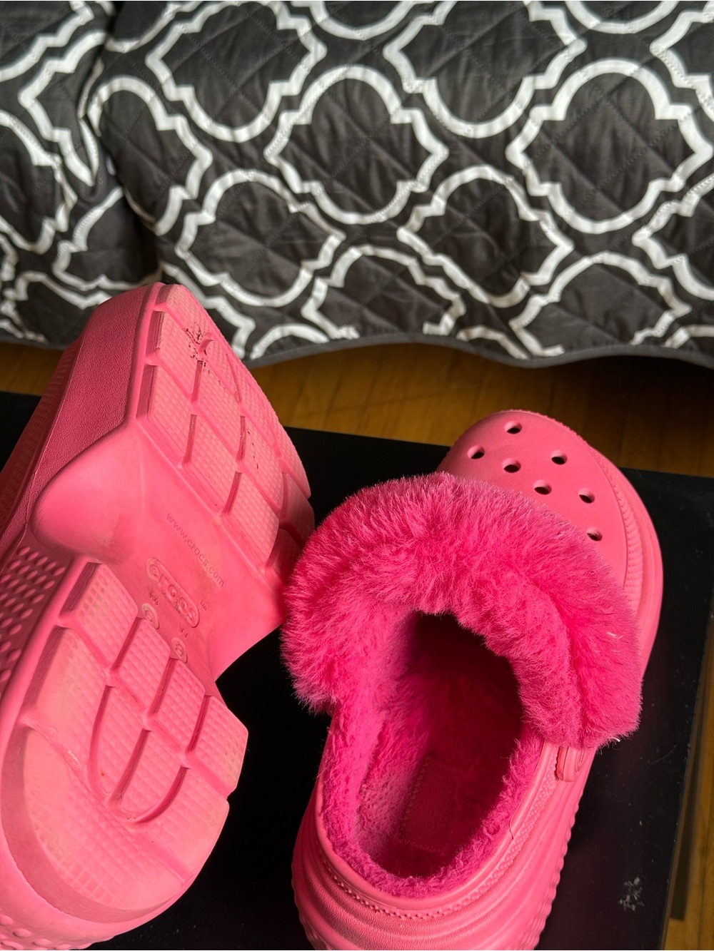 Pink platform crocs - Picture 7 of 8